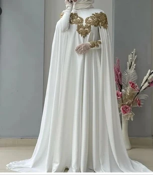 Белые мусульманские платья для выпускного вечера в кафтане с накидкой, высокий вырез, длинный рукав, Шифоновое вечернее платье с золотой аппликацией на Ближнем Востоке