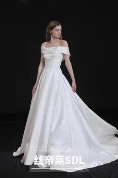 Последнее Красивое Плиссированное Блестящее Атласное Белое Свадебное Платье С Открытыми Плечами T005